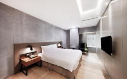 雀客旅館台北南京