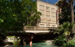 Drury Inn & Suites San Antonio Riverwalk