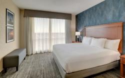 Drury Plaza Hotel Mt. Vernon