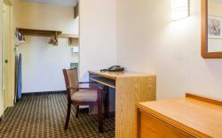 Motel 6 Portland, OR – Southeast