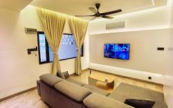 New Renovated 2 Min To BP Mall, Aeon big, Mcd 3BR