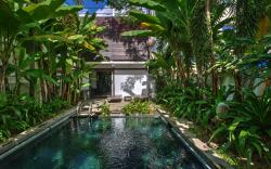 Wat Damnak House