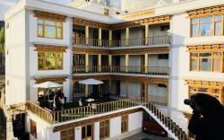 Ree hostel
