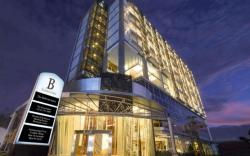 Aston Bellevue Radio Dalam