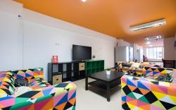Arc House