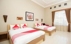 Super OYO Collection O 1061 Aliya Homestay