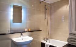 Manchester Airport Stanley Hotel by Belvilla