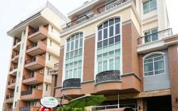 Greenview Ekkamai 10 Suite