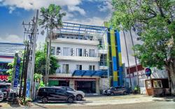 Sunrise Hotel
