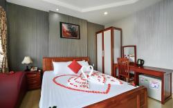 Quang Hoa Airport Hotel