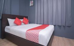 7 Hotel