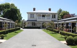 Merivale Manor