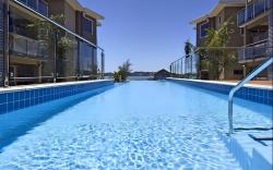 Edgewater Palms Apartments