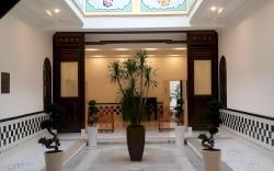 Heeren Palm Suites