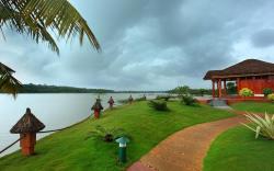 Fragrant Nature Backwater Resort & Ayurveda Spa