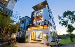 LENA HOMESTAY