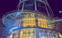 Sea view Family 2 adult 2 children Free Pool & Gym