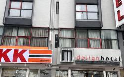 M Design Hotel @ Shamelin Perkasa