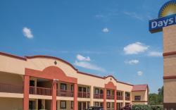 Days Inn by Wyndham Temple