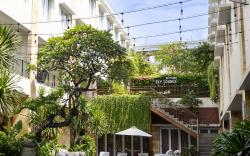 CRYSTALKUTA Hotel - Bali