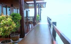 Fresh House