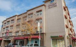 Comfort Suites Visalia - Convention Center