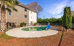 Sutter Inn