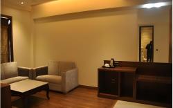 The Royal Bharti Hotel