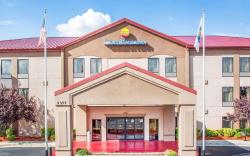 Comfort Inn & Suites at Stone Mountain