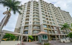 Holiday Apartment @Century Suria Service Apartment