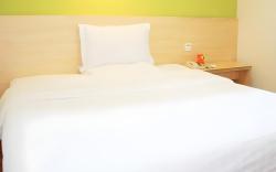7 Days Inn Chongqing Wanzhou District Gaosuntang Chongbai