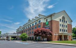 Holiday Inn Express State College at Williamsburg Square By IHG