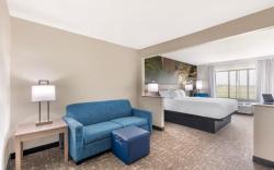 Clarion Pointe Sioux Falls Airport