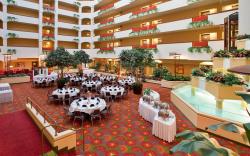 Holiday Inn & Suites Springfield-I-44 By IHG