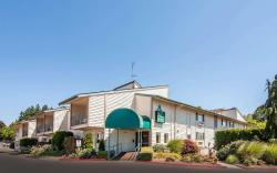 Quality Inn & Suites Vancouver - Hazel Dell