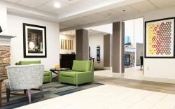 Holiday Inn Express Hotel & Suites White River Junction By IHG
