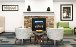 Holiday Inn Express Hotel & Suites White River Junction By IHG