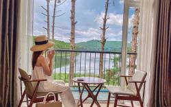 Romeo  Juliet Dalat Resort