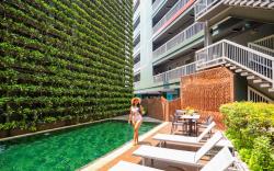 Cross Vibe Chiang Mai Decem Nimman Hotel