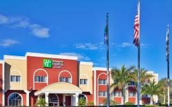 Holiday Inn Express Hotel & Suites Bradenton West By IHG