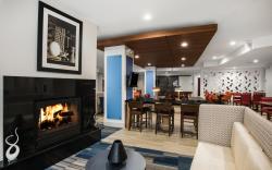 Country Inn & Suites by Radisson, Downtown Albany New York
