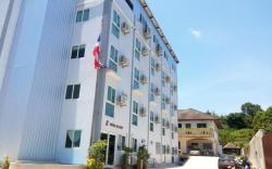 Hotel De Ratt Phuket