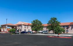 Quality Inn & Suites Albuquerque North near Balloon Fiesta Park