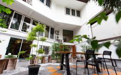 Home 16  