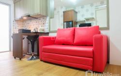 City View 2BR Apartment Bassura City By Travelio