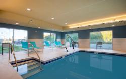 Holiday Inn Express And Suites Beloit By IHG