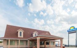 Red Roof Inn Fort Worth West
