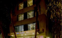 Hotel Planet Residency