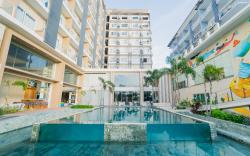 Solea Palm Resort Mactan