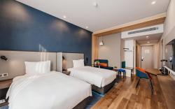 Holiday Inn Express Taizhou CMC By IHG
